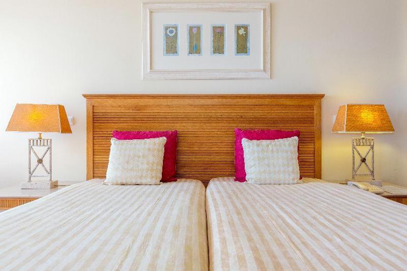 Quinta Do Estreito Hotell Câmara de Lobos Rum bild